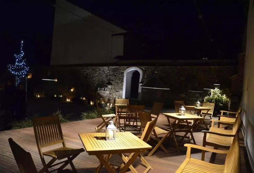 Aamiaismajoitus (B&B) Kap Café