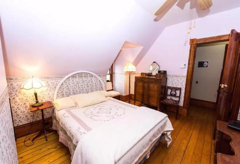 Le Griffon B&b