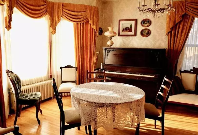 Le Griffon B&b