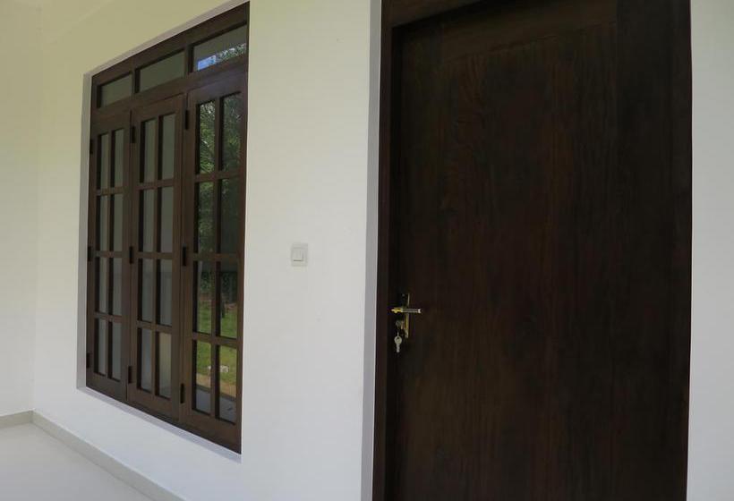 مبيت وإفطار Chanara