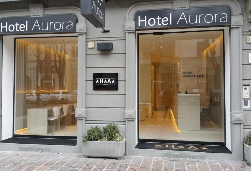 هتل Aurora