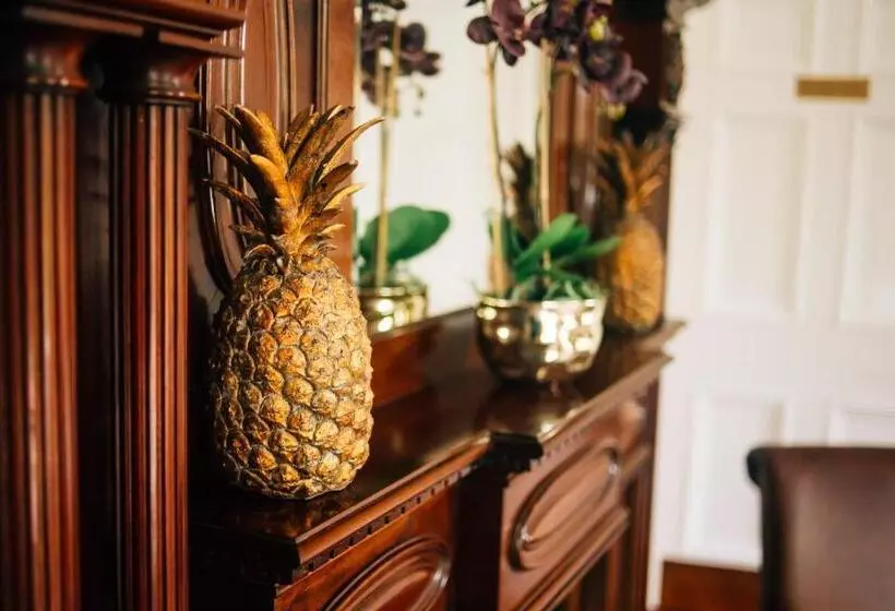 Hotelli Belmont House