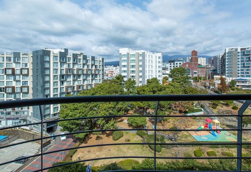 Hotel Bridge Seogwipo