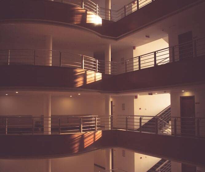 Отель Cygnett Inn Krishna