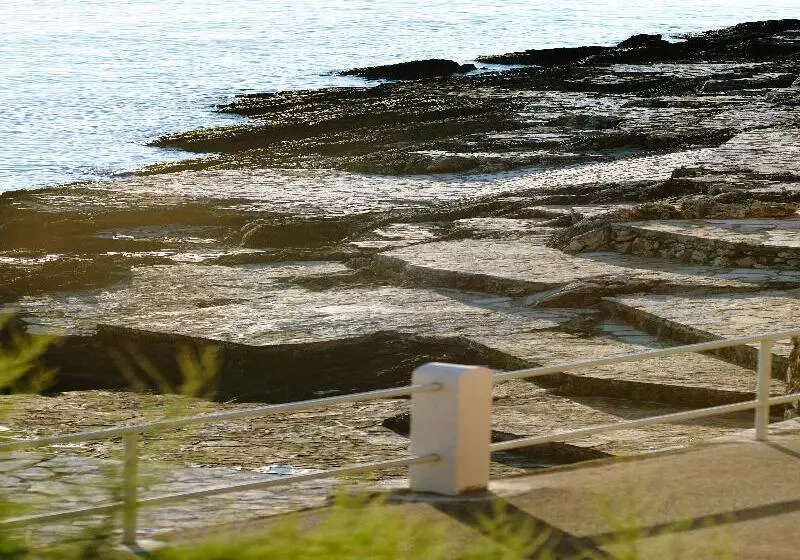 Hotelli Fontana Bayside Park