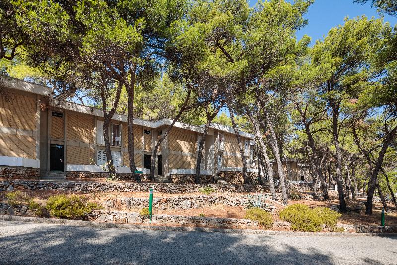 Hotel Fontana Bayside Park