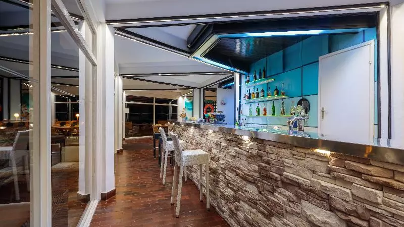 Hotelli Fontana Bayside Park