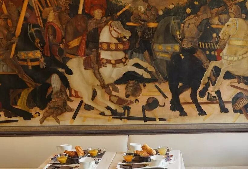 هتل Hôtel Du Château