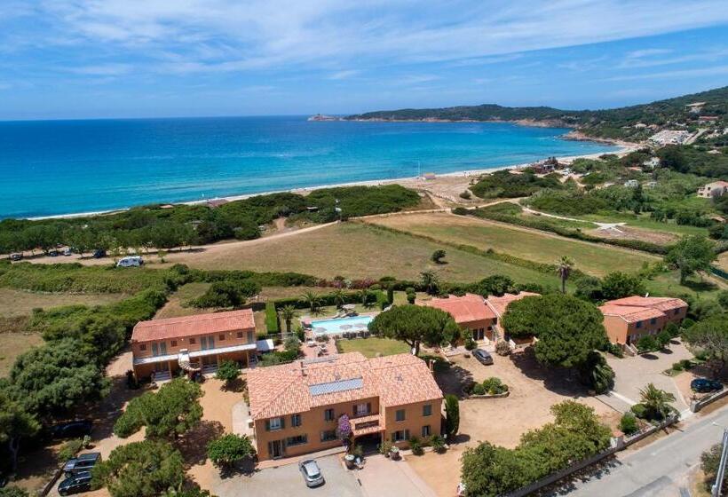 בית מלון כפרי Hôtel Les Lentisques