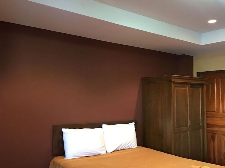 Hotel Khwanruen Fishing Resort