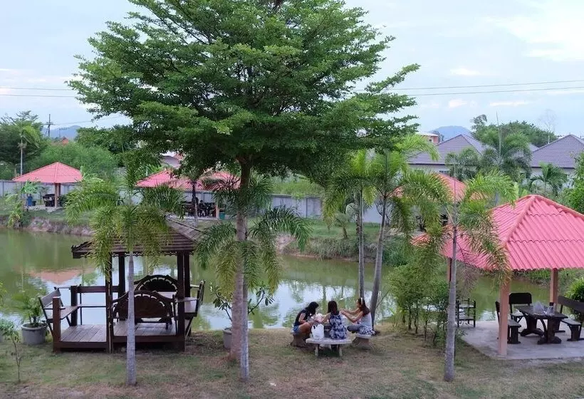 هتل Khwanruen Fishing Resort