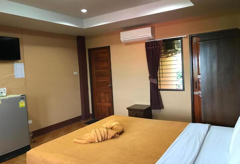 Hotel Khwanruen Fishing Resort