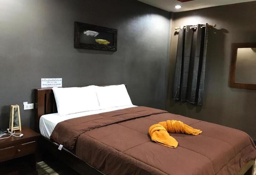 Hotel Khwanruen Fishing Resort