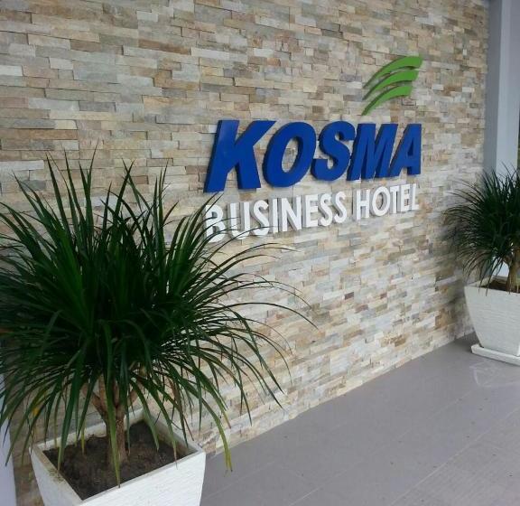 בית מלון כפרי Kosma Business