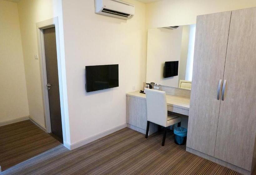 בית מלון כפרי Kosma Business