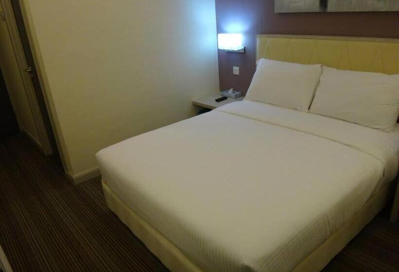 בית מלון כפרי Kosma Business