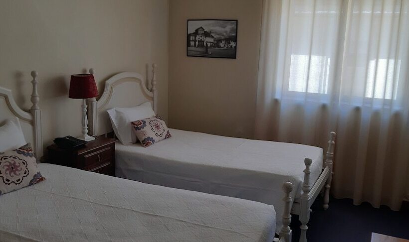 ホテル Vila Esteves