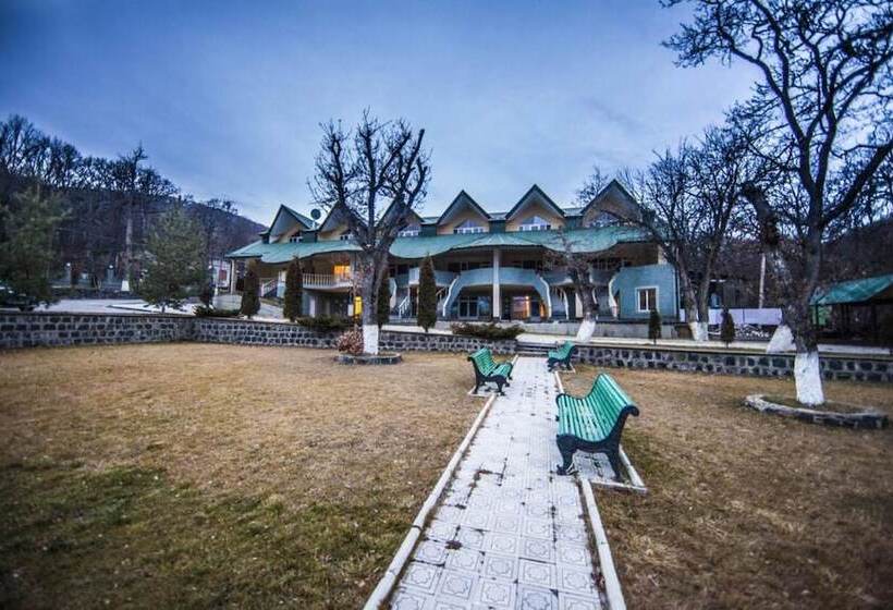 Artsvik Hotel Tsaghkadzor