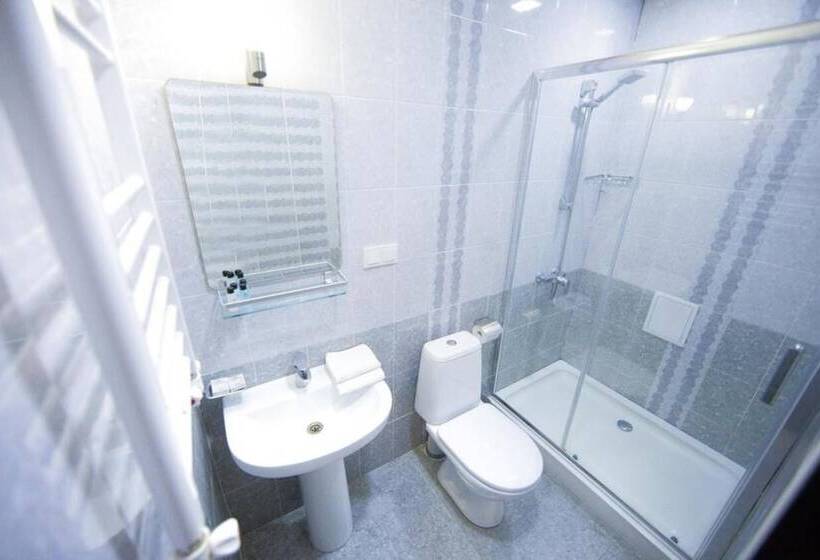 Artsvik Hotel Tsaghkadzor