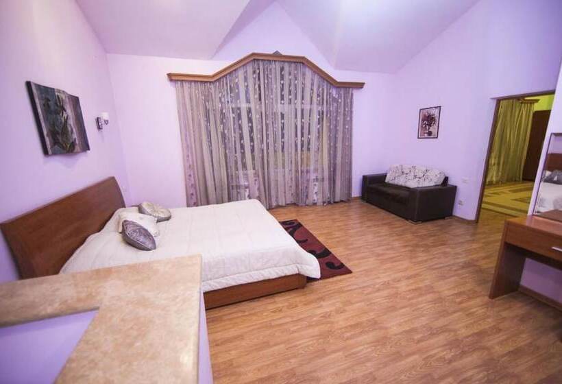 Artsvik Hotel Tsaghkadzor