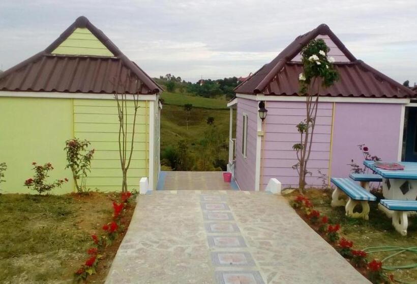 تختخواب و صبحانه Lovely Farm