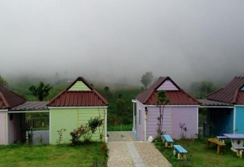 تختخواب و صبحانه Lovely Farm