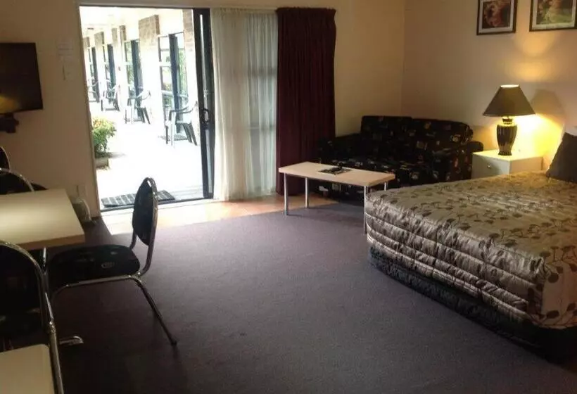 Hotelli Central Park Motor Inn