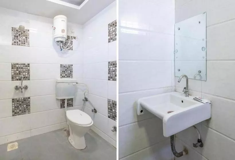 Hotelli Collection O 3767  Gopal Palace