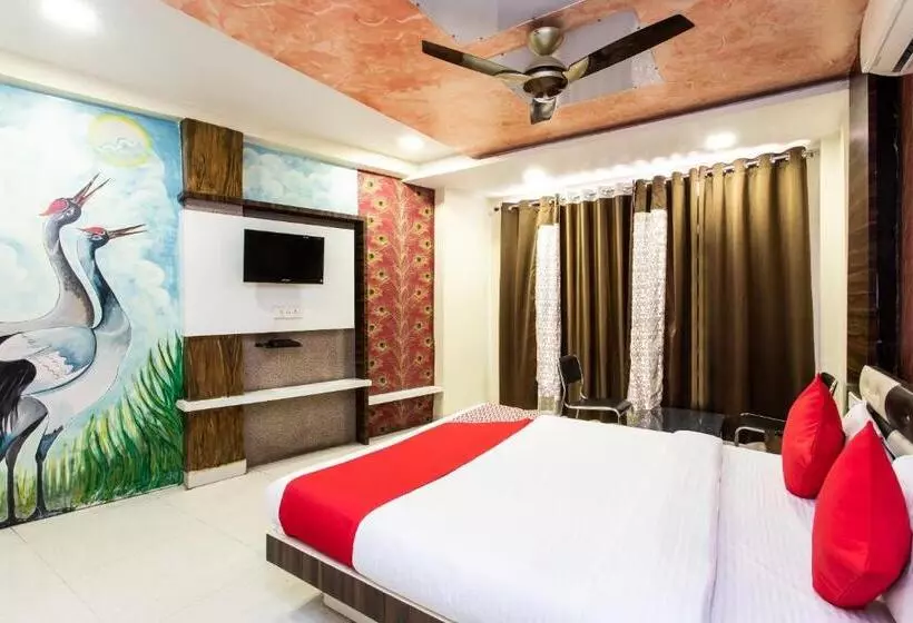 Hotelli Collection O 3767  Gopal Palace