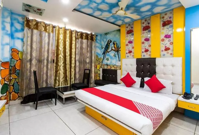 Hotelli Collection O 3767  Gopal Palace