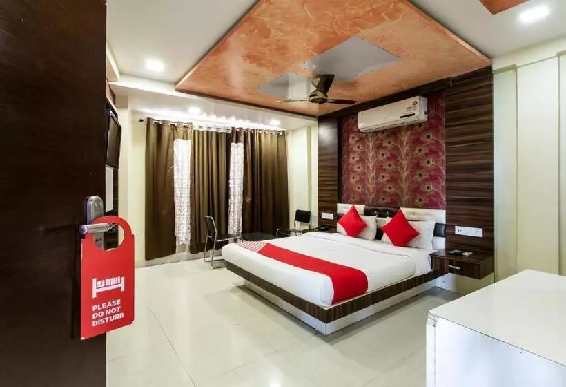 Hotelli Collection O 3767  Gopal Palace