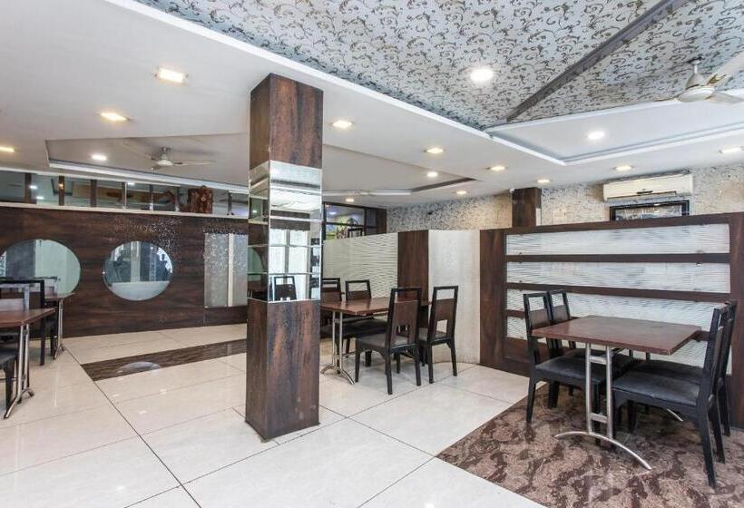 בית מלון כפרי Collection O 3767  Gopal Palace