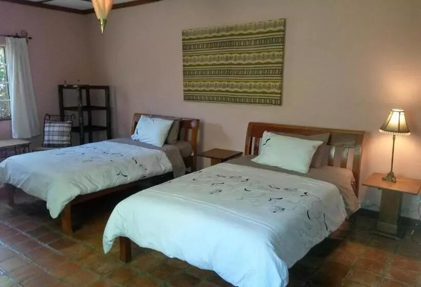 هتل Mwanzo Lodge