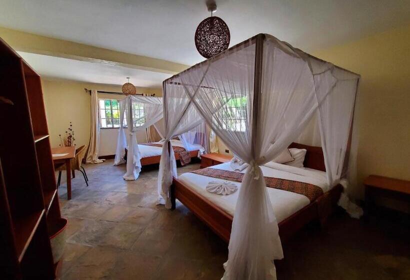 هتل Mwanzo Lodge