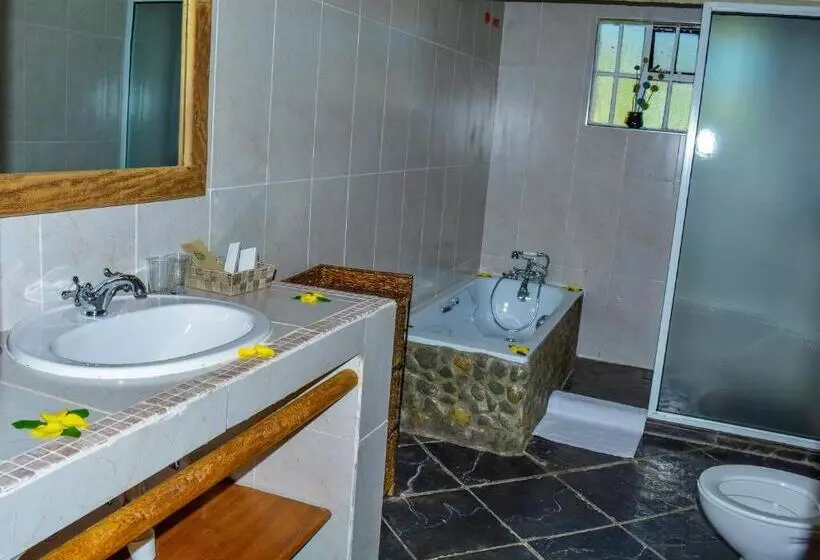 هتل Mwanzo Lodge