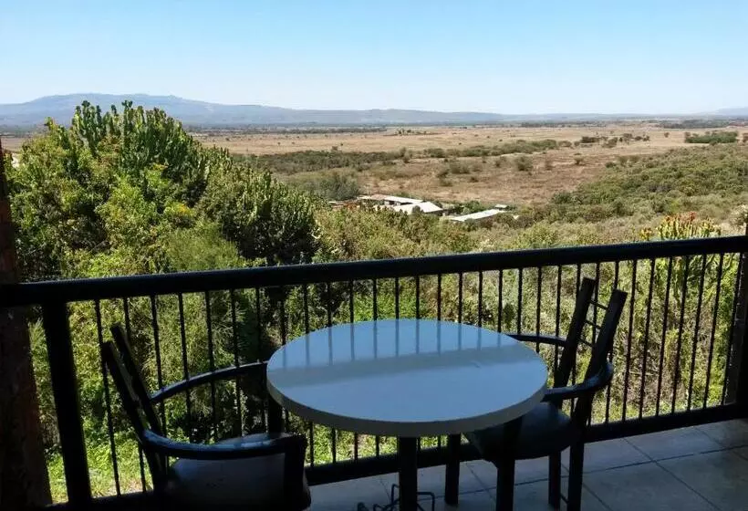 هتل Mwanzo Lodge
