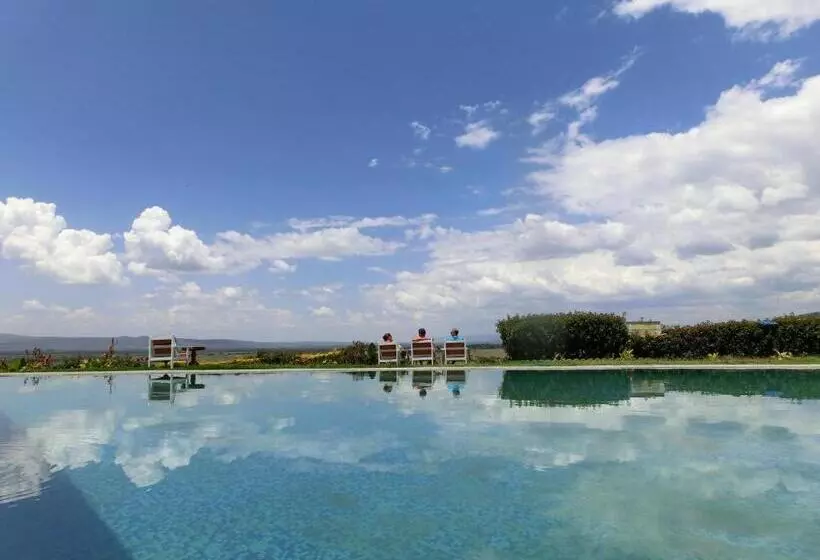 هتل Mwanzo Lodge