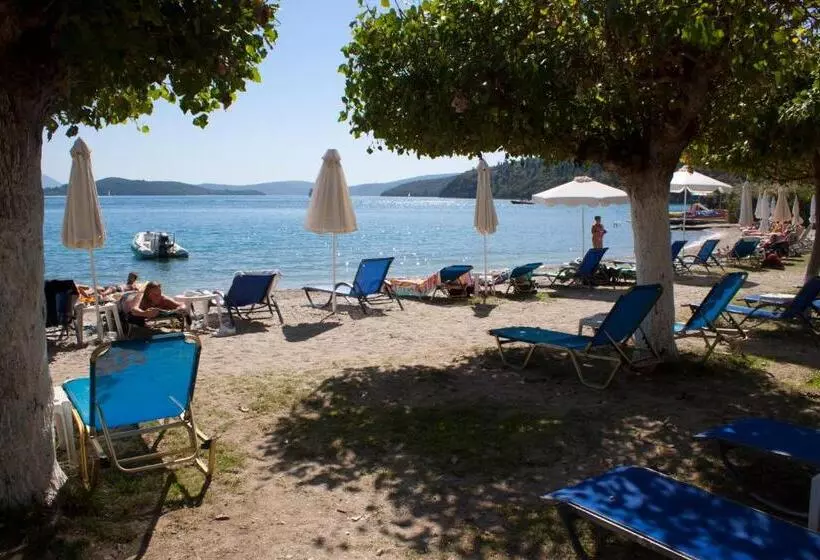 Hôtel Nydri Beach