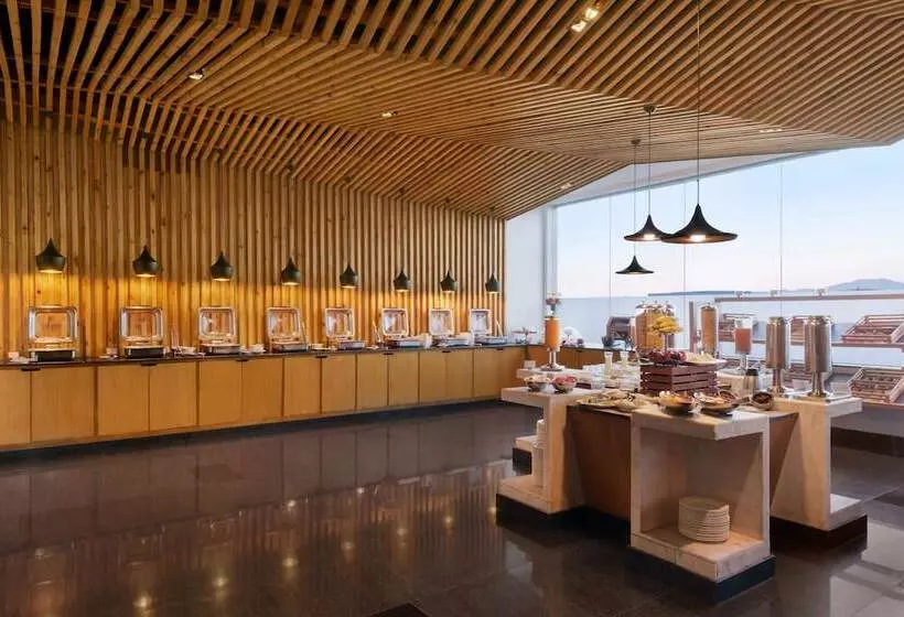 ホテル Ramada By Wyndham Darjeeling Gandhi Road