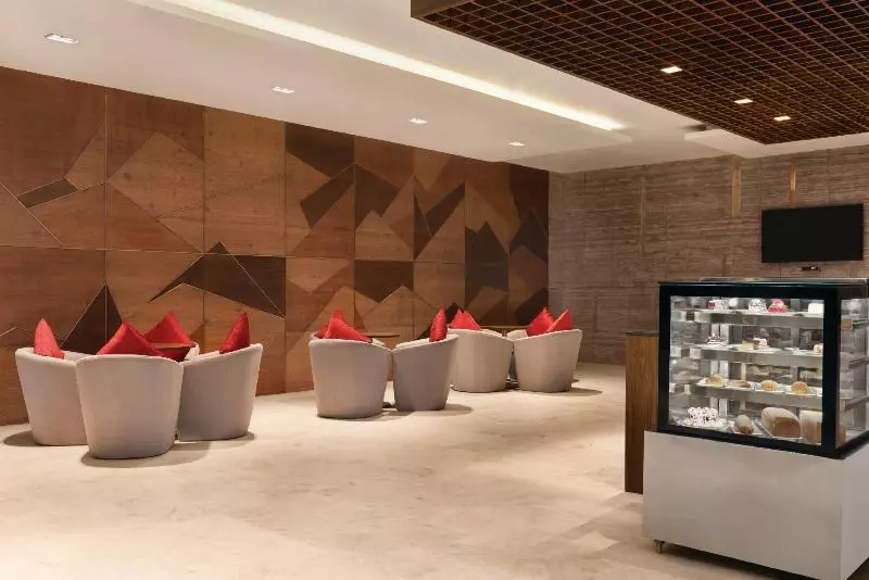 ホテル Ramada By Wyndham Darjeeling Gandhi Road