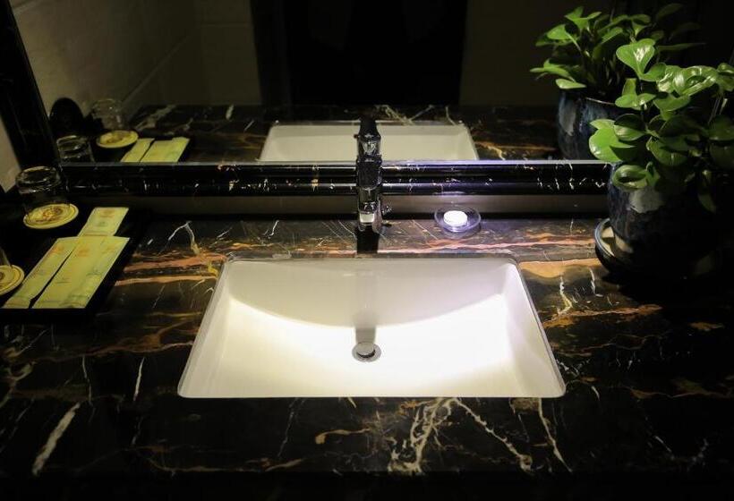 Xin Jue Jiayi Hotel Airport And International Resort