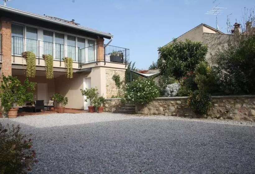 Aamiaismajoitus (B&B) Cascina San Martino