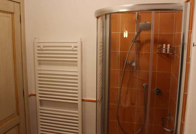 ベッドアンドブレックファースト Il Poggio Del Tartufo