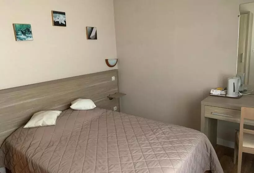 Hotelli Au Vieux Puits