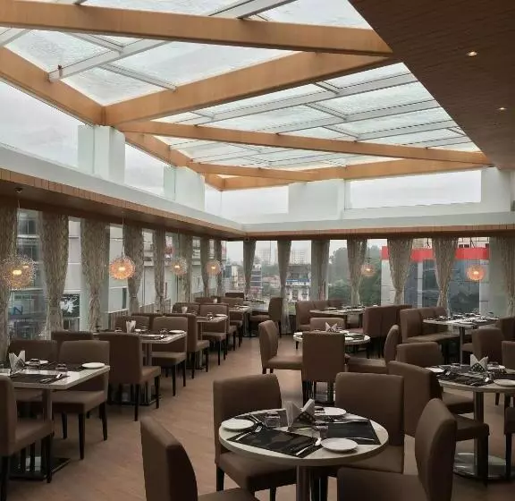Hotelli Delta Suites
