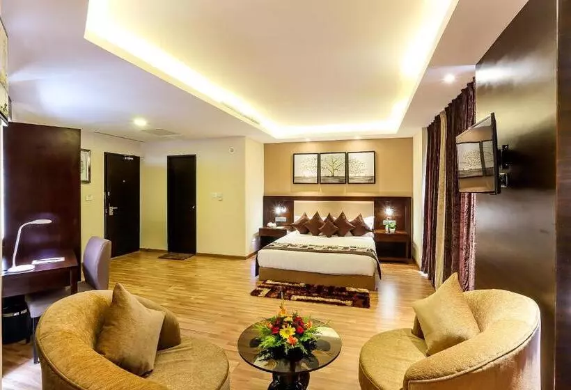 Hotelli Delta Suites