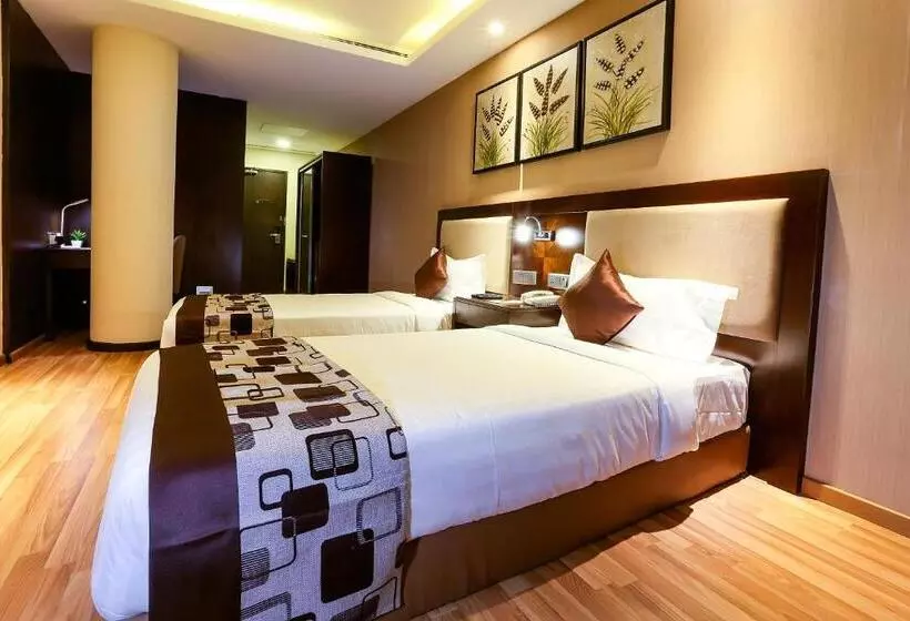 Hotelli Delta Suites