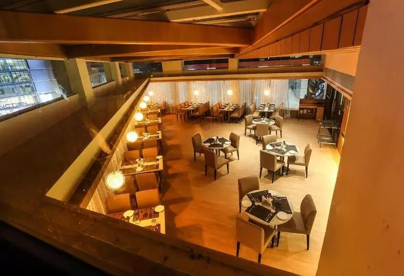 Hotelli Delta Suites