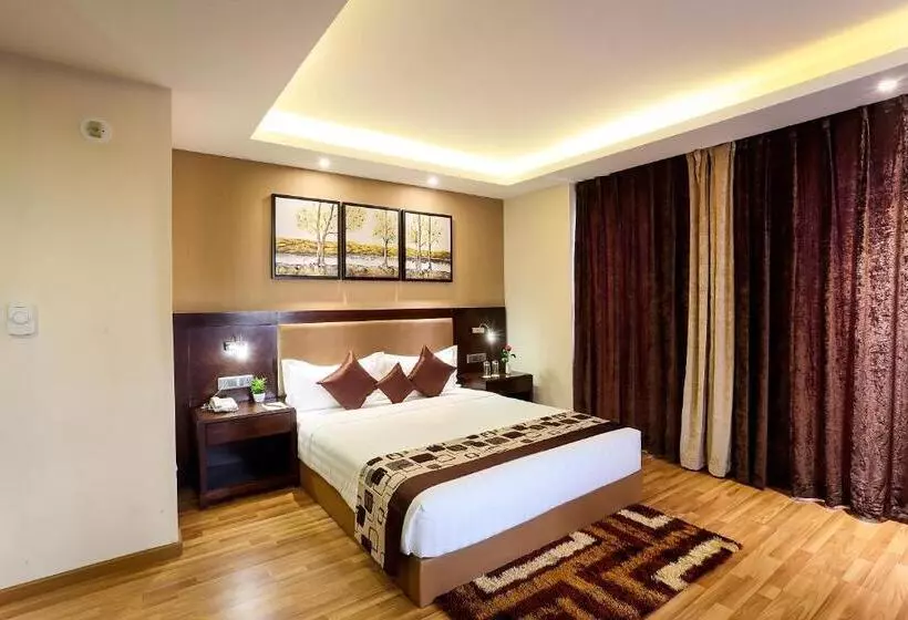 Hotelli Delta Suites