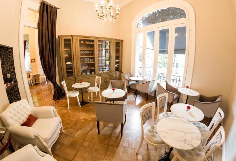 هتل Grand Petit Casa